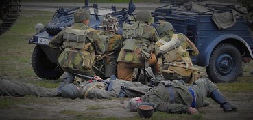 (萌三国gm)萌三国是一款以三国时期为背景的卡牌策略游戏，凭借其丰富的角色设定、独特的玩法以及幽默风趣的剧情，吸引了大量玩家。本文将从多个角度对萌三国进行分析和介绍，并提出一些问题，同时附上常见问答（FAQ）和参考文献。